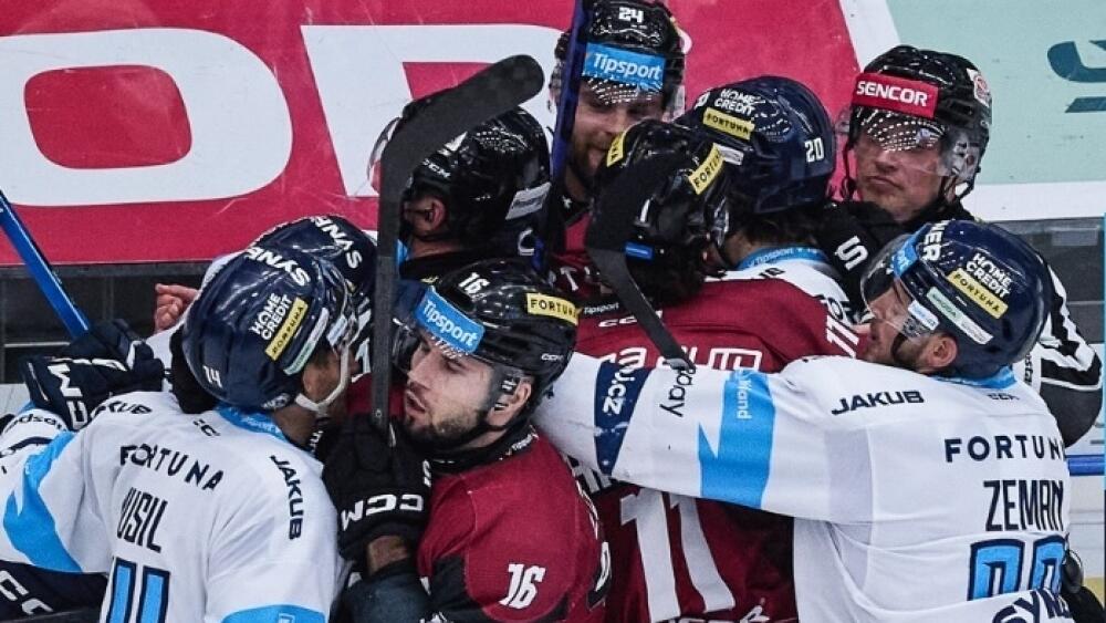 Foto z www.hcbilitygri.cz